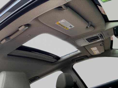 Used 2025 Honda CR-V EX-L image 26