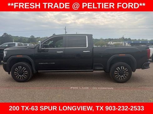 Used 2024 GMC Sierra 2500 Denali Ultimate w/ Max Trailering Package image 6