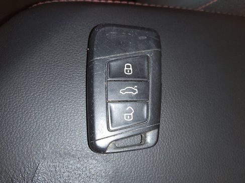 Used 2020 Volkswagen Jetta GLI image 32