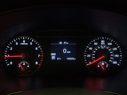 Used 2020 Kia Sorento FWD V6 image 23