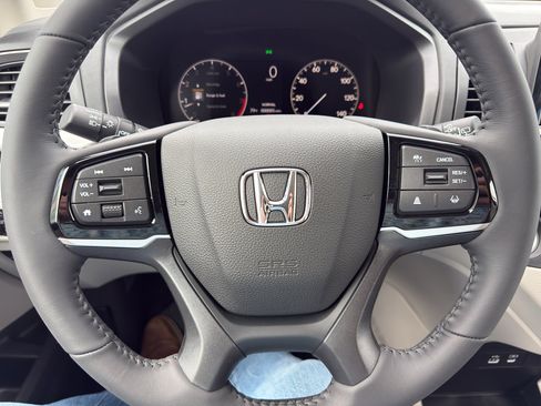 New 2026 Honda Odyssey EX-L image 24