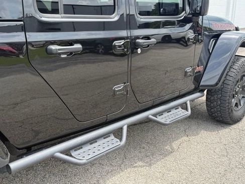 Used 2022 Jeep Gladiator Mojave w/ LED Lighting Group AWD/4WD image 15