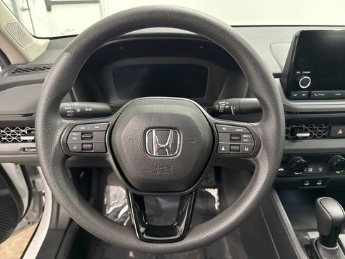 Certified 2025 Honda Accord SE image 26