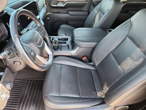 Used 2023 GMC Sierra 1500 SLT w/ SLT Premium Package AWD/4WD image 14