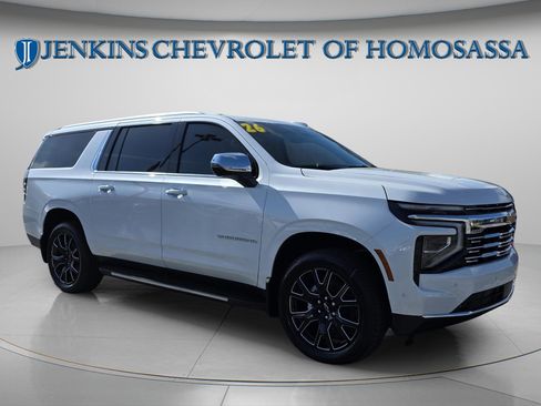 New 2026 Chevrolet Suburban Premier image 10