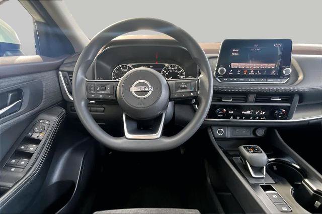 Certified 2023 Nissan Rogue SV FWD image 6