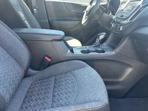 Used 2023 Chevrolet Equinox LT FWD image 26