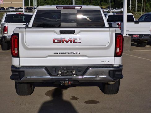 Used 2022 GMC Sierra 1500 SLT w/ SLT Convenience Package image 6