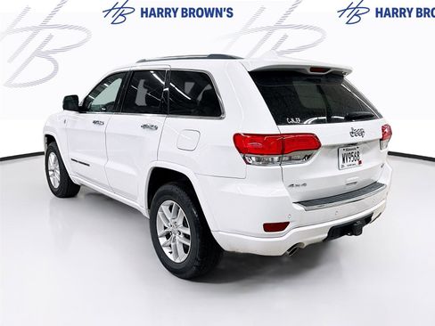 Used 2017 Jeep Grand Cherokee Overland image 2
