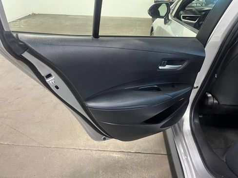 Used 2022 Toyota Corolla SE w/ SE Premium Package FWD image 20