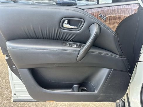 Used 2017 Nissan Armada Platinum w/ Captain Seat Package RWD image 22