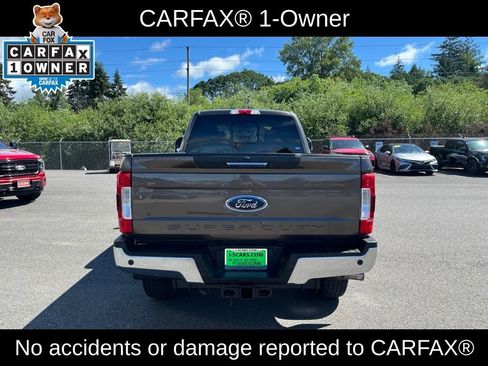Used 2017 Ford F350 XLT w/ XLT Premium Package AWD/4WD image 5