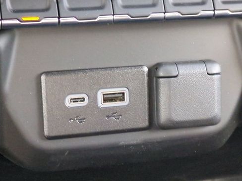 New 2026 Chevrolet Silverado 1500 Custom image 21