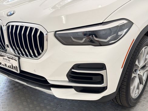 Certified 2023 BMW X5 xDrive40i w/ Premium Package AWD/4WD image 11