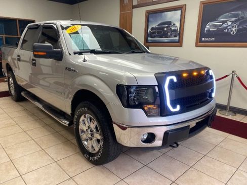 Used 2013 Ford F150 XLT w/ Luxury Equipment Group AWD/4WD image 2