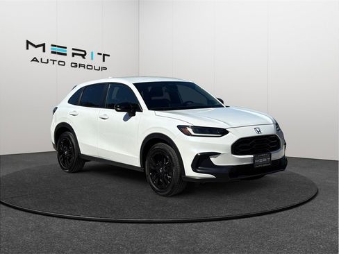 Used 2026 Honda HR-V Sport image 1