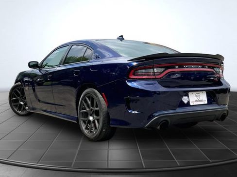 Used 2017 Dodge Charger R/T Scat Pack RWD image 8