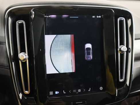 Used 2023 Volvo C40 P8 Recharge Plus w/ Protection Package Premier image 34