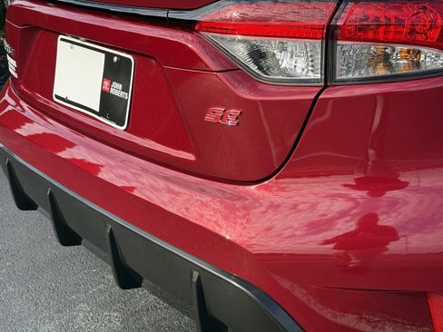 Certified 2025 Toyota Corolla SE image 9