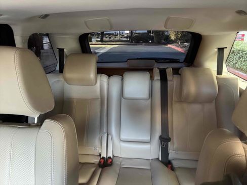 Used 2013 Land Rover Range Rover Sport HSE LUX image 45