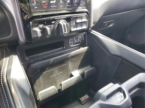 Used 2021 RAM 1500 Limited w/ Night Edition image 18