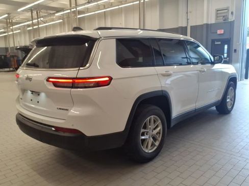 Used 2023 Jeep Grand Cherokee L Laredo w/ Luxury Tech Group I image 3