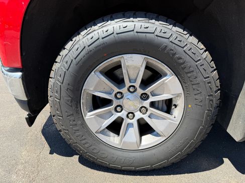 Used 2019 Chevrolet Silverado 1500 LT w/ All-Star Edition AWD/4WD image 18