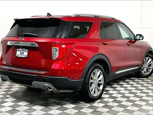 Used 2023 Ford Explorer Limited image 12