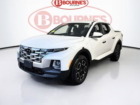Used 2023 Hyundai Santa Cruz SE AWD/4WD image 5