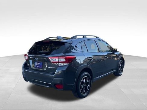 Used 2019 Subaru Crosstrek 2.0i Premium image 3