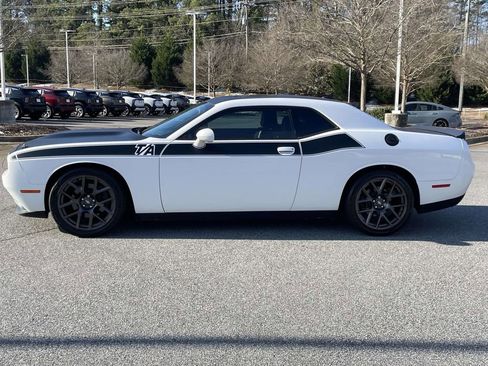 Used 2018 Dodge Challenger T/A image 2
