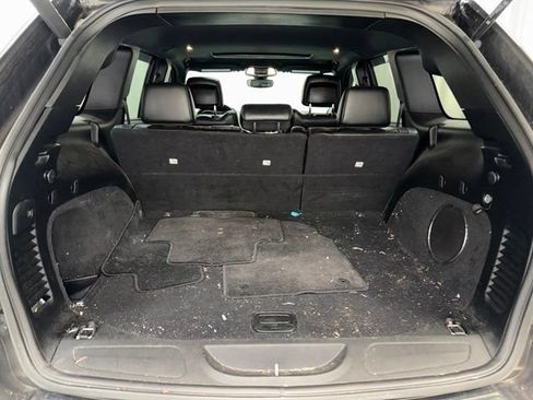 Used 2019 Jeep Grand Cherokee Altitude AWD/4WD image 20