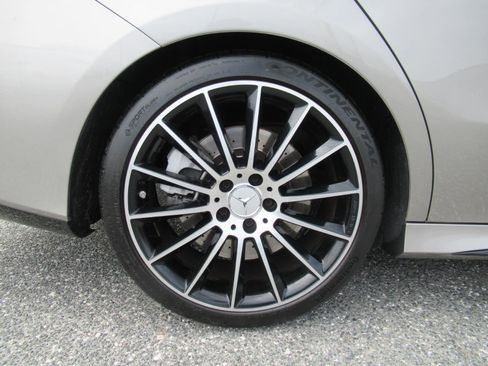 Used 2020 Mercedes-Benz CLA 35 AMG 4MATIC image 8