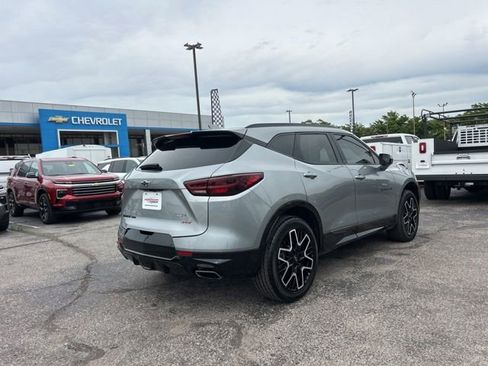 Used 2023 Chevrolet Blazer RS w/ Enhanced Convenience Package AWD/4WD image 3