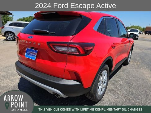 Used 2024 Ford Escape Active FWD image 11