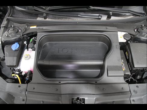 Certified 2024 Hyundai Ioniq 6 SEL AWD/4WD image 21