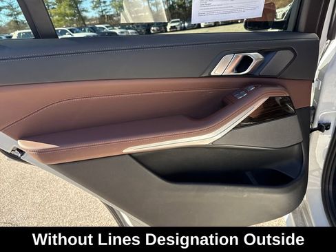 New 2024 BMW X7 xDrive40i w/ M Sport Package image 26