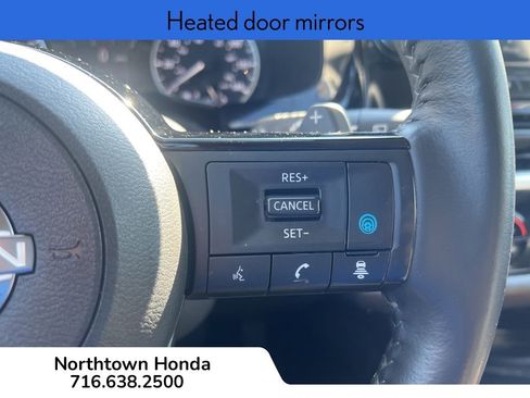 Used 2022 Nissan Pathfinder SL image 13