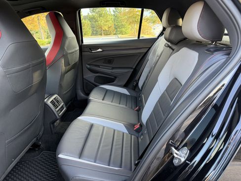 Used 2024 Volkswagen GTI SE w/ SE Leather Seats Package image 38