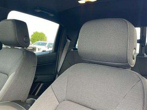 New 2026 GMC Canyon Elevation w/ Convenience Package RWD image 14