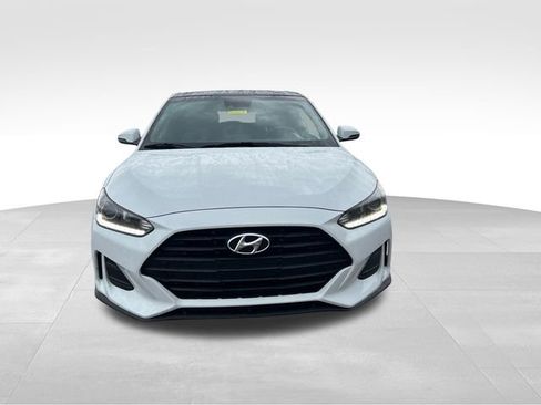 Used 2020 Hyundai Veloster 2.0 Premium image 8
