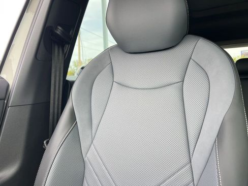 New 2026 Volkswagen Tiguan SE R-Line image 21