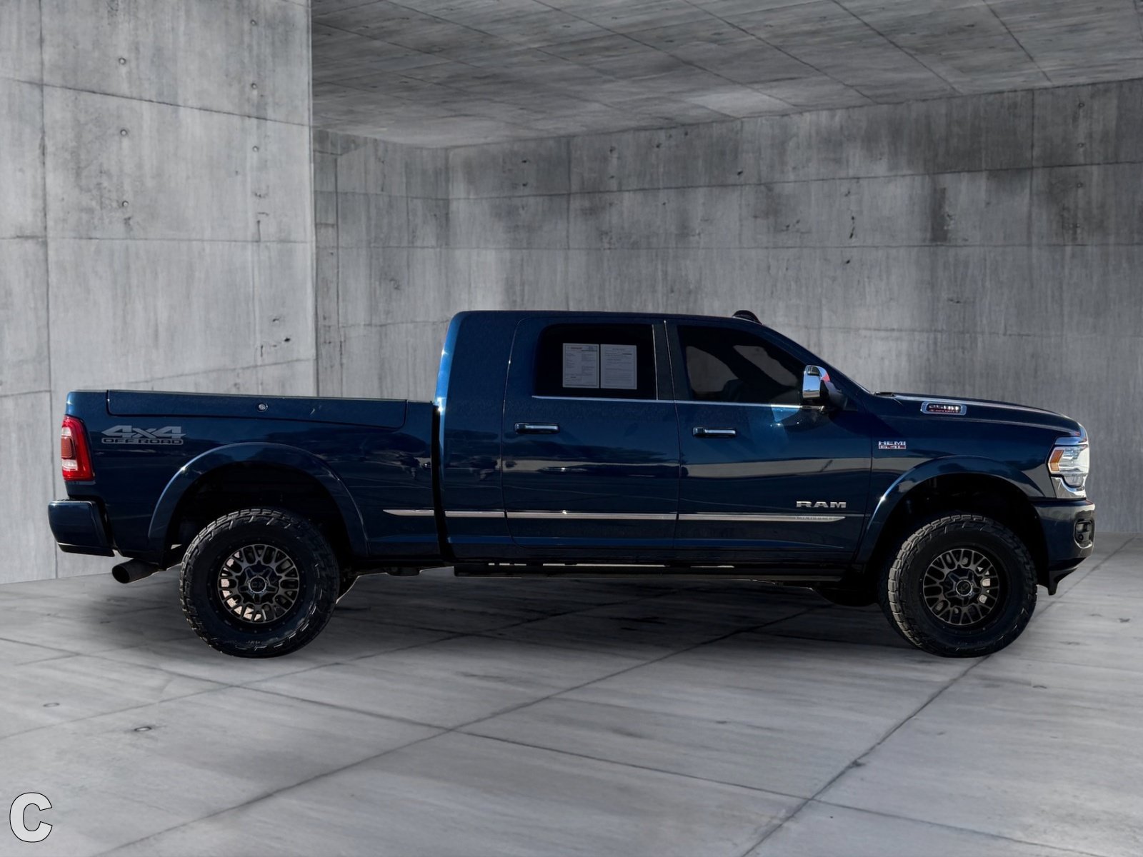Used 2019 RAM 2500 Limited AWD/4WD image 7