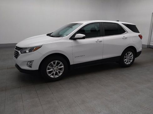 Used 2021 Chevrolet Equinox LT FWD image 2