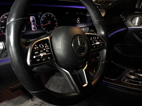 Used 2020 Mercedes-Benz E 350 Sedan image 9