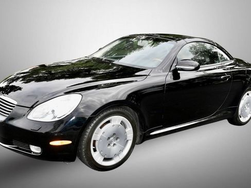 Used 2002 Lexus SC 430 Convertible RWD image 3