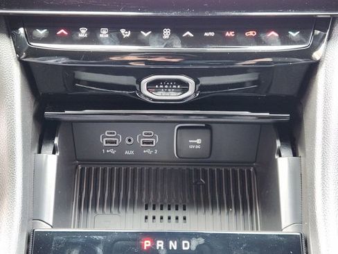 New 2026 Jeep Grand Cherokee L 2WD image 14