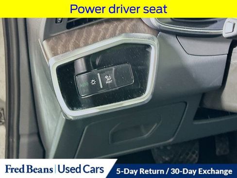 Used 2022 Audi A6 Premium Plus image 12