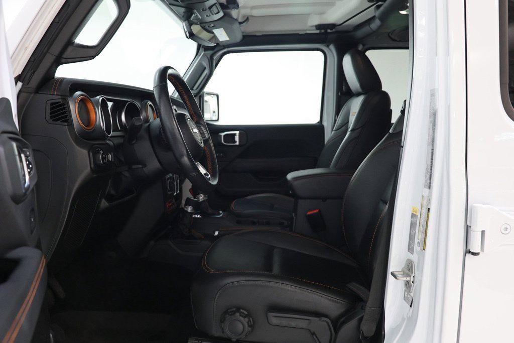 Used 2023 Jeep Gladiator Mojave w/ Trailer Tow Package AWD/4WD image 19