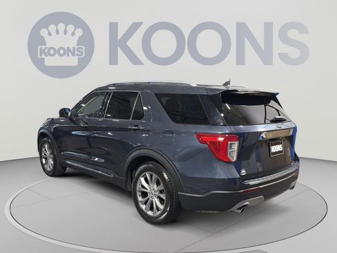 Used 2022 Ford Explorer Limited w/ Equipment Group 301A RWD image 4
